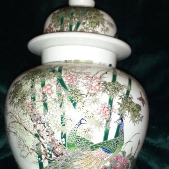 JAPAN FLORAL PEACOCK BIRD GINGER JAR W LID, VINTAGE 1980 OMC OTIGIRI, BEAUTIFUL - Picture 4 of 13